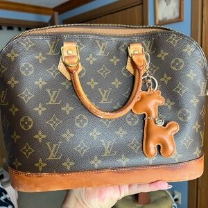 Authentic Louis Vuitton Alma PM Brown Monogram Handbag